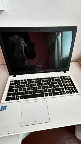 Vendo Notebook Asus Tela e Touch não funcionam