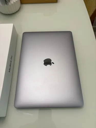 MacBook Pro 13 2017 i5 / 8GB / 256GB SSD + Caixa Original