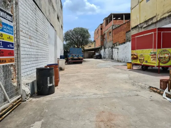Ótimo Terreno à Venda na Avenida Tenente Marques