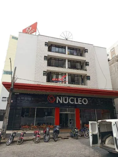 Apartamento com Área Privativa 3 quartos (1 suíte) no Centro de Viçosa/MG