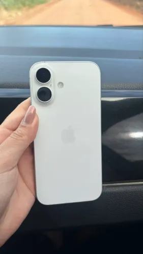 iPhone 16 branco 128gb