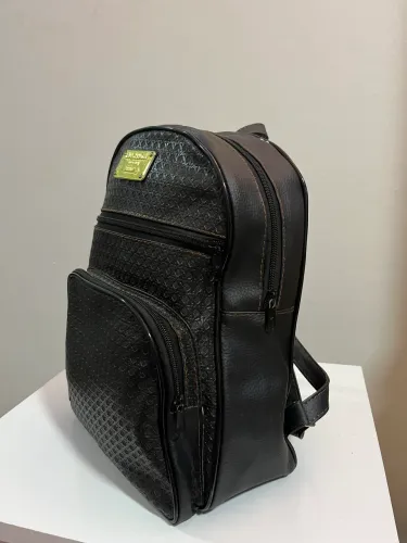 Mochila Couro Sintético