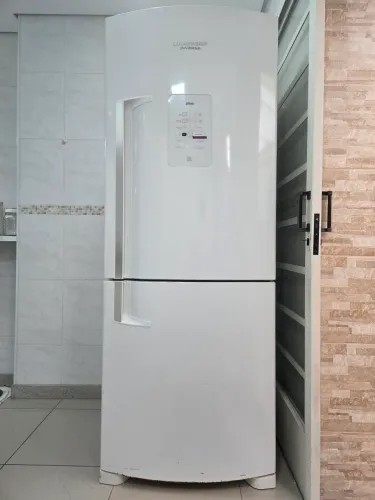 Geladeira Brastemp inverse 422 litros 110v.
