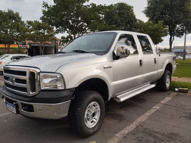 Ford F-250 XLT 3.9 4X4 CD TB Diesel 2010