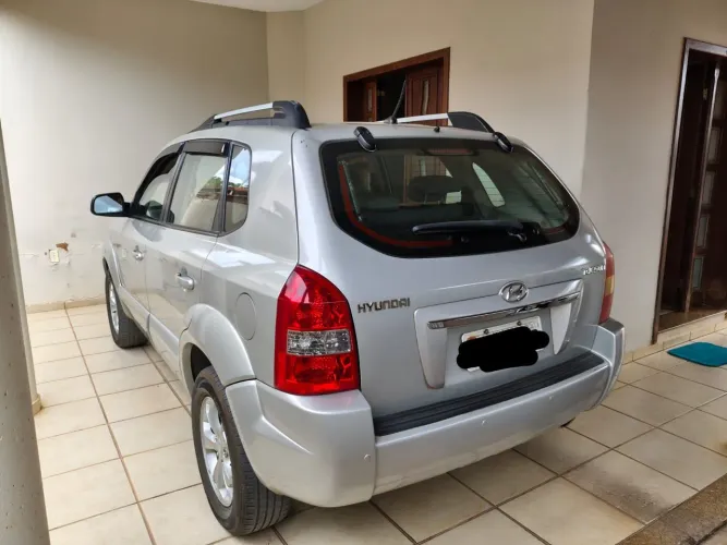 Hyundai Tucson 2.0 16V Aut. 2012