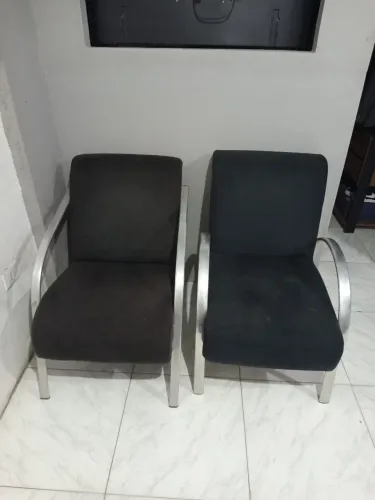 Vendo 2 poltronas, parcelo no cartão de crédito sem juros 