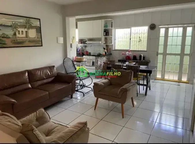 Casa com 3 dormitórios à venda. 176 m² por 460000,00 - São João - Teresina/PI