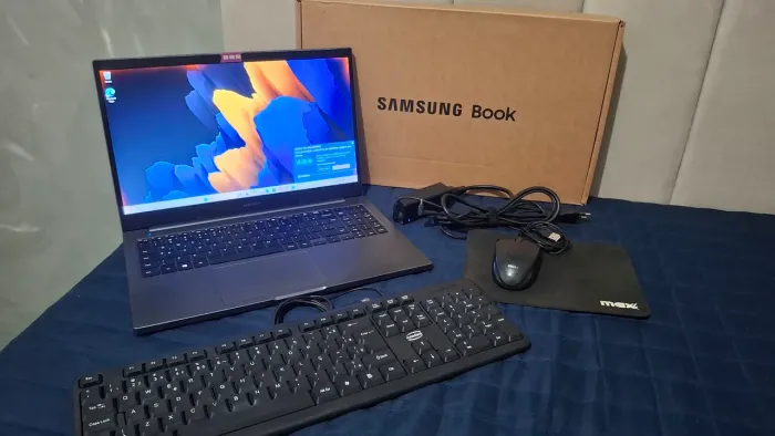 Notebook Samsung Book E20 Celeron + Mouse, Teclado e Mousepad