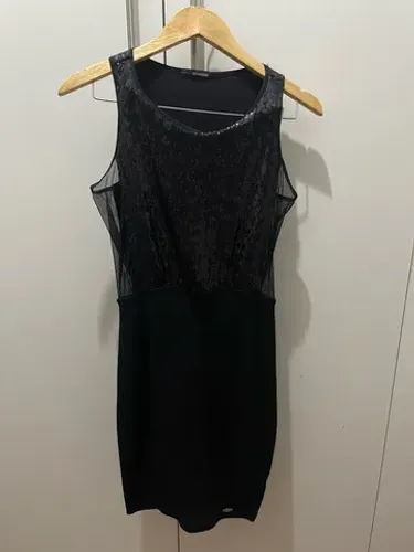 Vestido paetê Gatabakana
