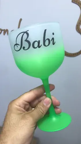 Taça de gin degrade personalizada