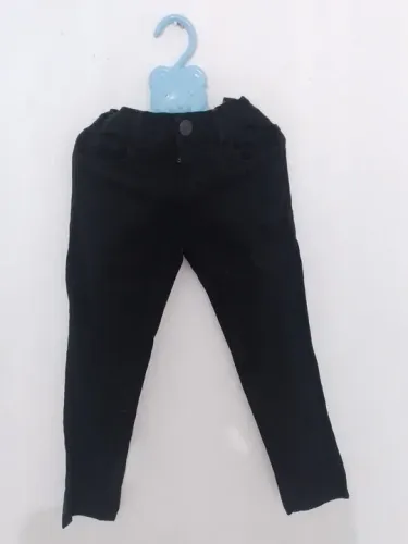 Calça preta infantil