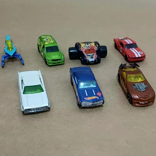 Coleção de Carrinhos Hot Wheels - Antiga Geração