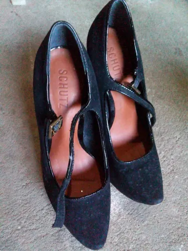 Sandália Schutz Preta