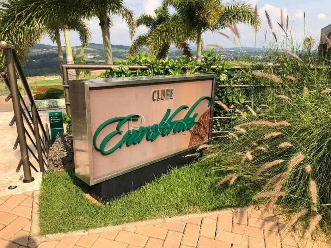 Terreno à venda com 1200m² no Loteamento Residencial Entre Verdes (Sousas) em Campinas