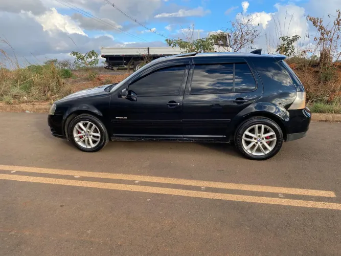 Volkswagen Golf Sportline 1.6 MI Total Flex 8V 4P 2011