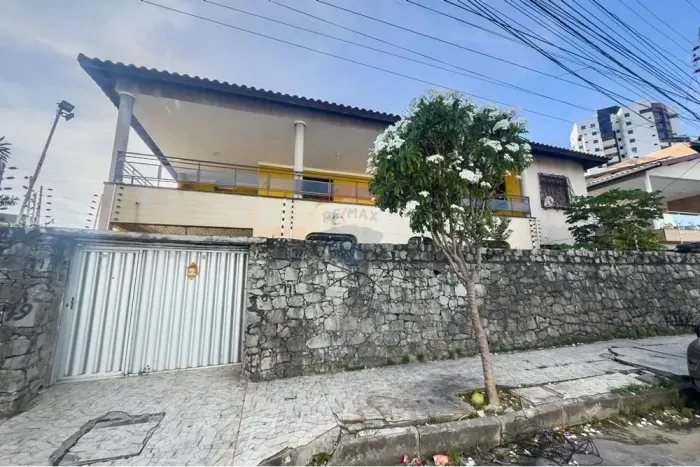 Casa Espetacular no bairro de Fátima Fátima - Pronta e Acessível!