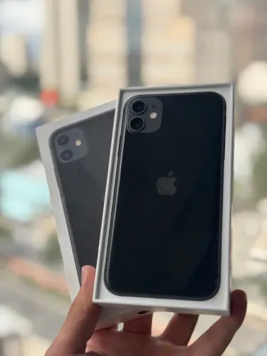 iPhone 11 / 128GB - Seminovo Lindo