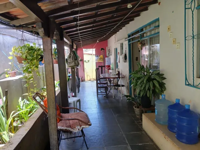 Bairro Cintra Casa Em Lote 259 M²..Aceita sitio na Região de porteirinha no negócio...
