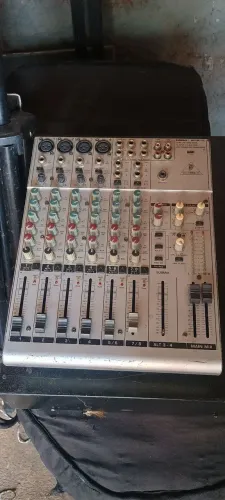 Mesa de som
