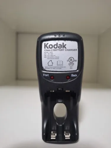 Carregador de Pilhas Kodak Class 2 Battery Charger - Original - USADO