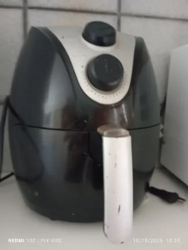 Air fryer 