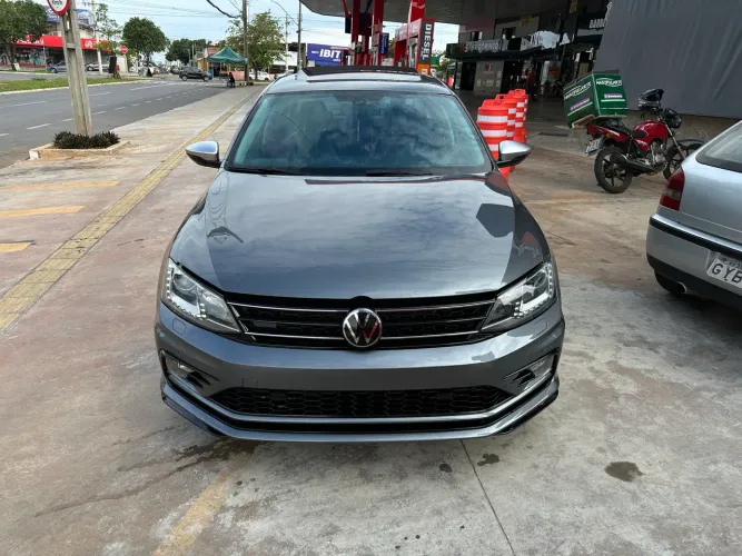Volkswagen Jetta Highline 2.0 TSI 16V 4P Tiptronic 2016
