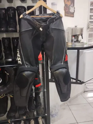 Calça Dainese 56 Eur delta nova sem uso