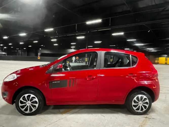 Fiat Palio Attractive 1.0 EVO Fire Flex 8V 5P 2016