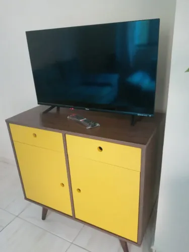 armario e tv smatr 32 