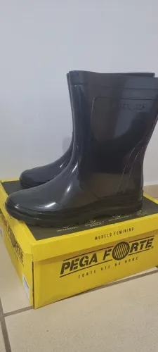 Galocha feminina pegaforte 