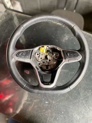 Volante Com Comando Volkswagen Nivus 2020 A 2023 Original 