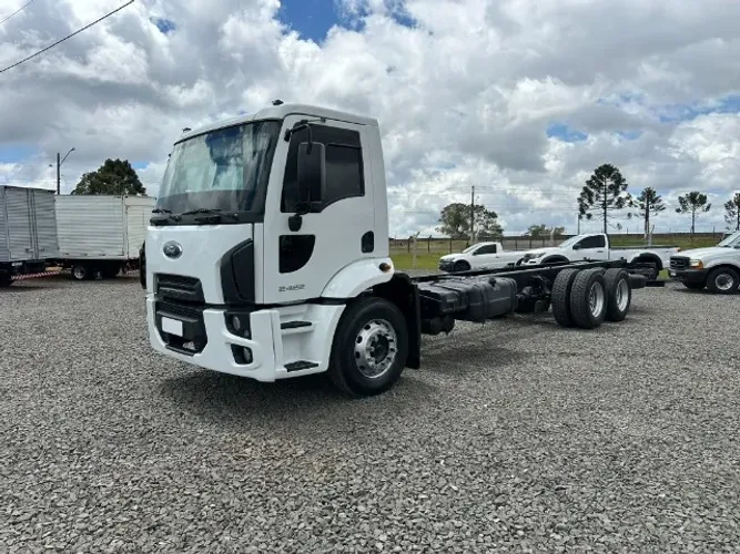 Ford Cargo 2422 ano 2012 raridade ultimo sem arla - filé n 1620 2428 24250 constelation vm