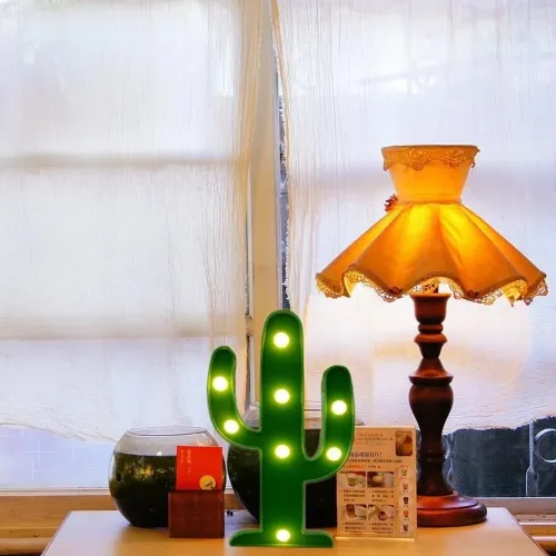 Luminária Cacto Led Decoração Mesa