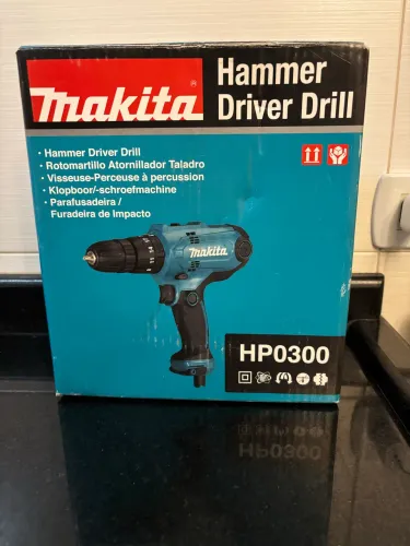 Makita furadeira e parafusadeira HP0300