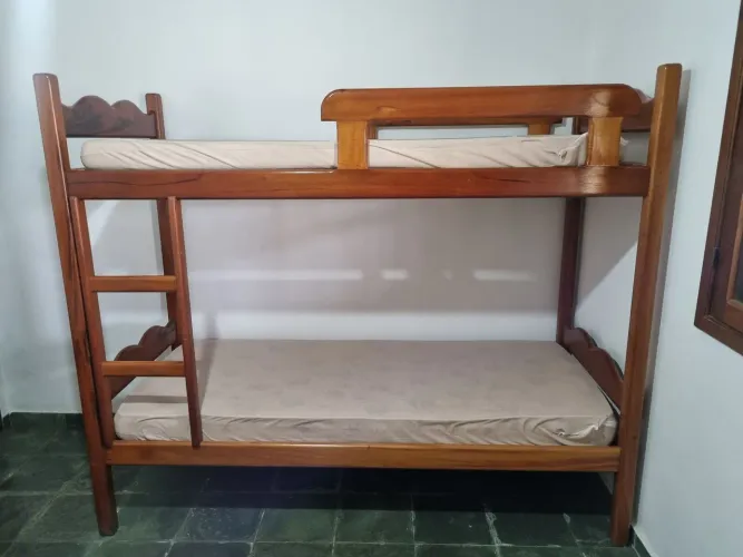 Beliche com colchões