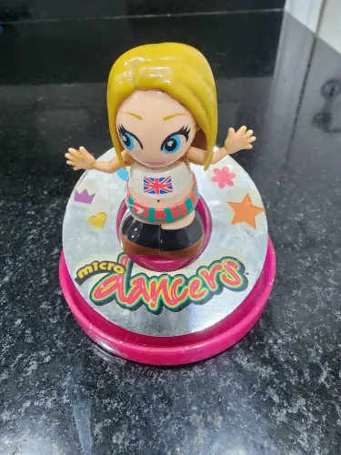Micro Dancers Spice Girl boneca vintage da Tomy dança e acende luz