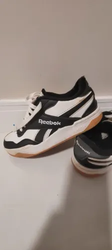 Reebok court drift preto n32