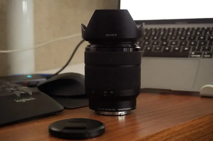 Lente 28-70mm E-mount