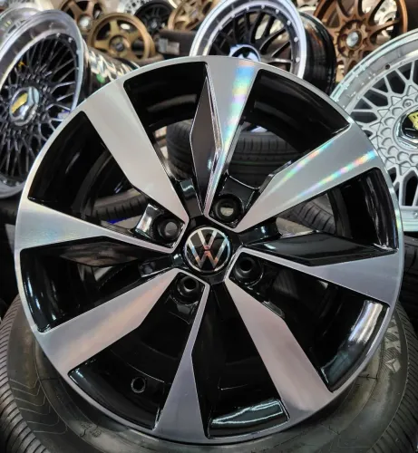 Jogo de roda Gol G7 aro 15 4x100 novas