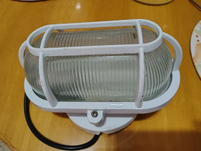 Plafon Luminária Modelo Tartaruga Metal e Vidro