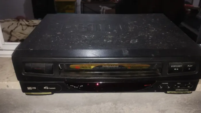 SUCATA VÍDEO CASSETE PHILIPS VR456 NÃO FUNCIONA