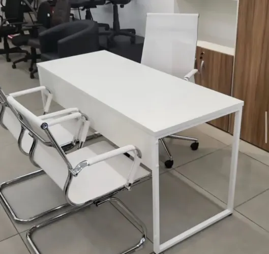 MESA INDUSTRIAL BRANCA - MÓVEIS PARA ESCRITÓRIO