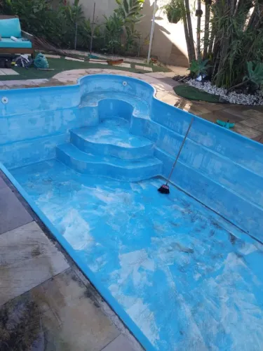 Reforma de piscinas de fibra e alvenaria  