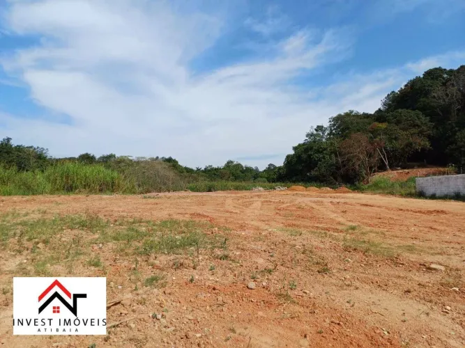 Belo terreno a venda no Estância Brasil em Atibaia