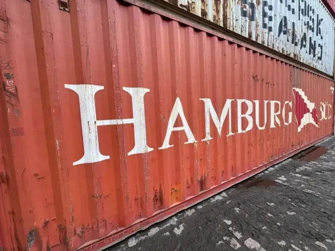 Vende-se containers
