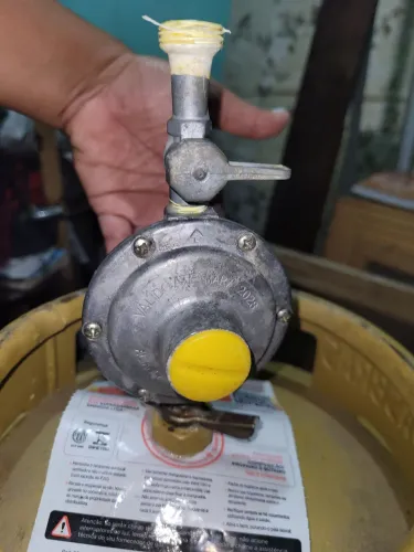 Registro click de fogao para mangueira de metal