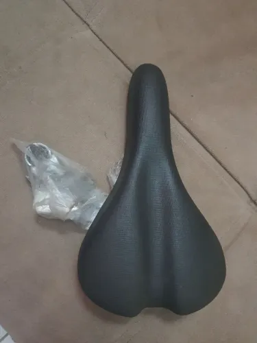 Selim de Bicicleta Selle Royal super confortável. Nunca usado.