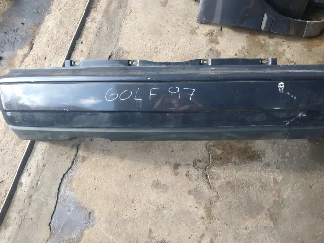Parachoque traseiro VW/golf 95 2005