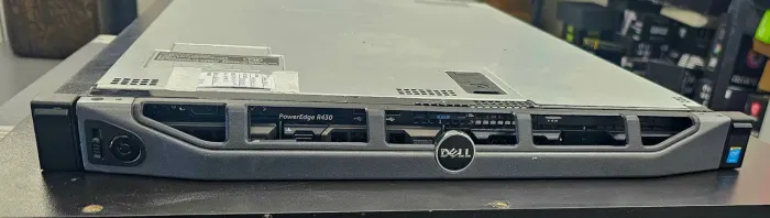 Servidor Dell PowerEdge R430 12GB 2x Xeon 2650 v3 / 2x HD sas 300GB / 64GB DDR4