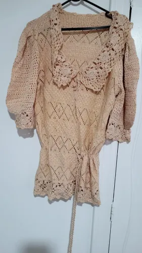 Conjunto salmão em crochê saia e bolsa salmão lindo e perfeito